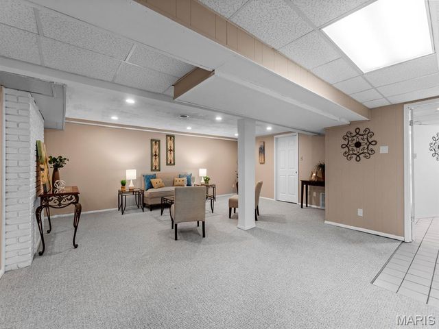 642 Laven Del Lane, Kirkwood, MO 63122