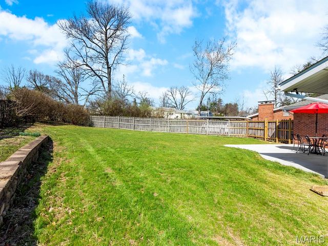 642 Laven Del Lane, Kirkwood, MO 63122