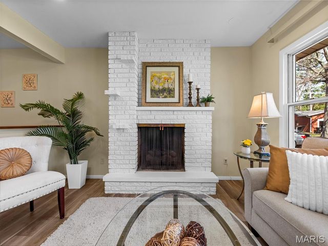 642 Laven Del Lane, Kirkwood, MO 63122