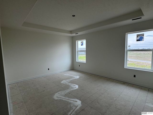 20909 Nebraska Avenue, Elkhorn, NE 68022