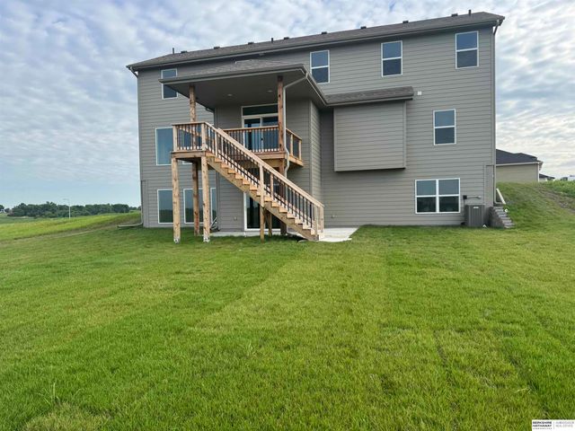 20909 Nebraska Avenue, Elkhorn, NE 68022
