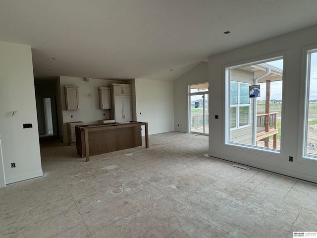 20909 Nebraska Avenue, Elkhorn, NE 68022