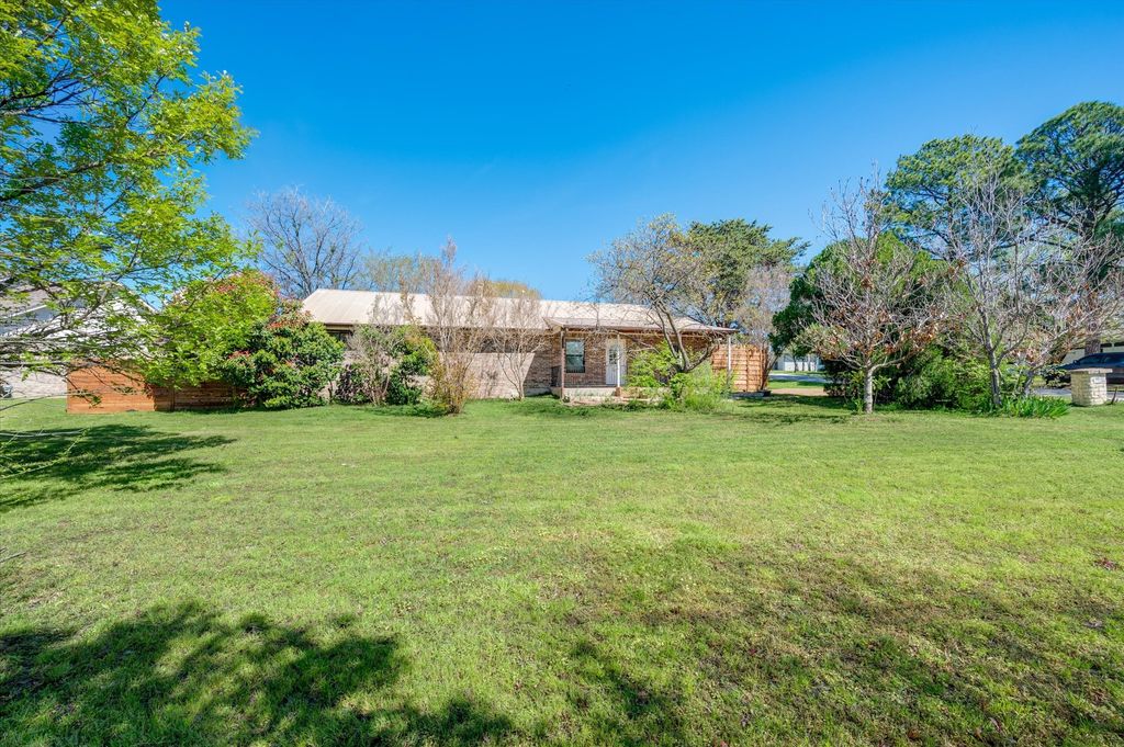 304 Oak Drive, Argyle, TX 76226 — photo 2