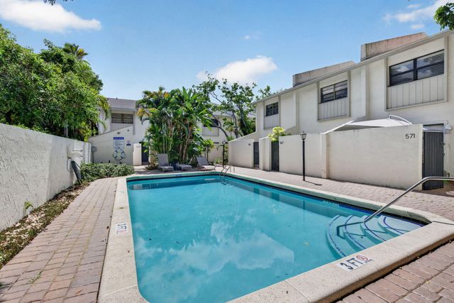 547 NE 7th Avenue, Fort Lauderdale, FL 33301