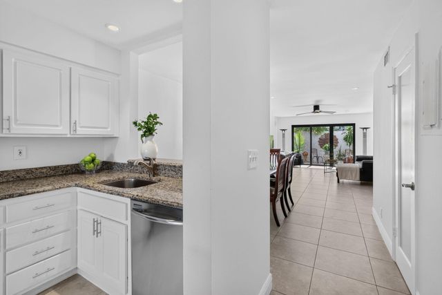 547 NE 7th Avenue, Fort Lauderdale, FL 33301