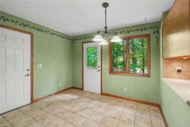 3441 Lenora Church Road, Snellville, GA 30039
