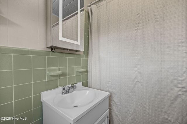 170 Ocean Boulevard W, Supply, NC 28462