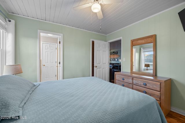 170 Ocean Boulevard W, Supply, NC 28462