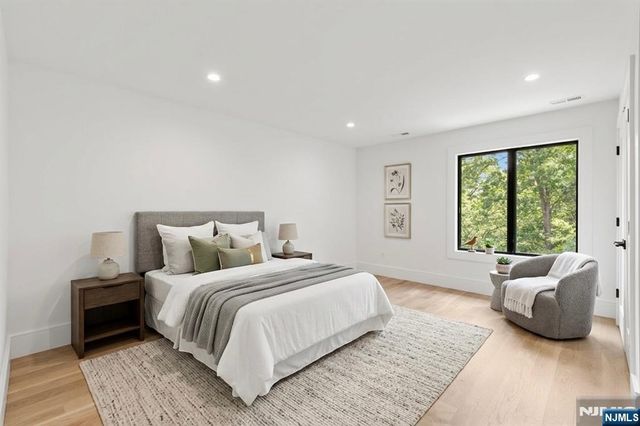 69 Mazur Place, Hawthorne, NJ 07506