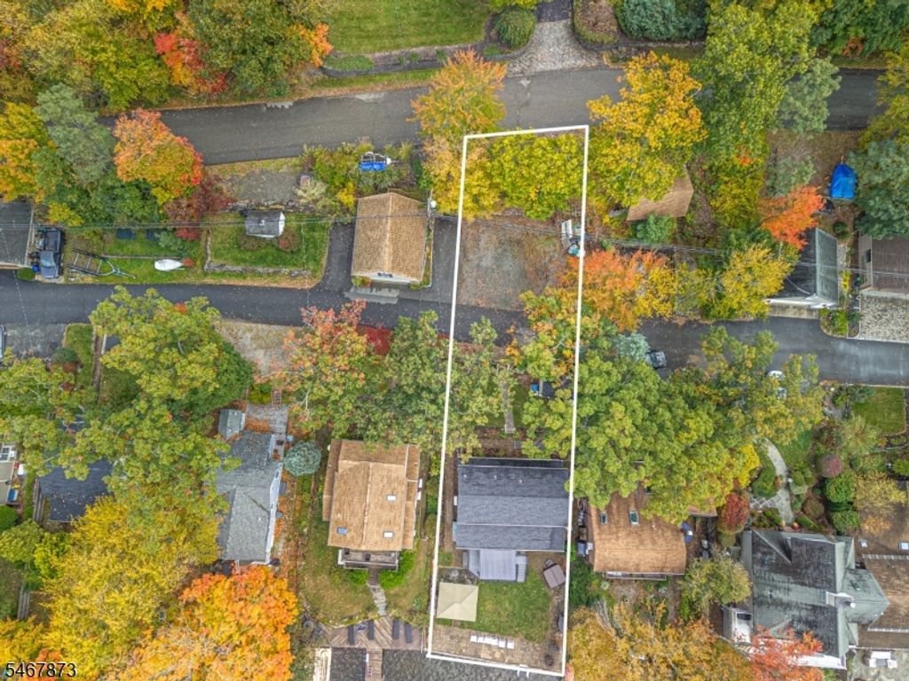 37 Lake Park Ter, West Milford Twp., NJ 07421 — photo 4