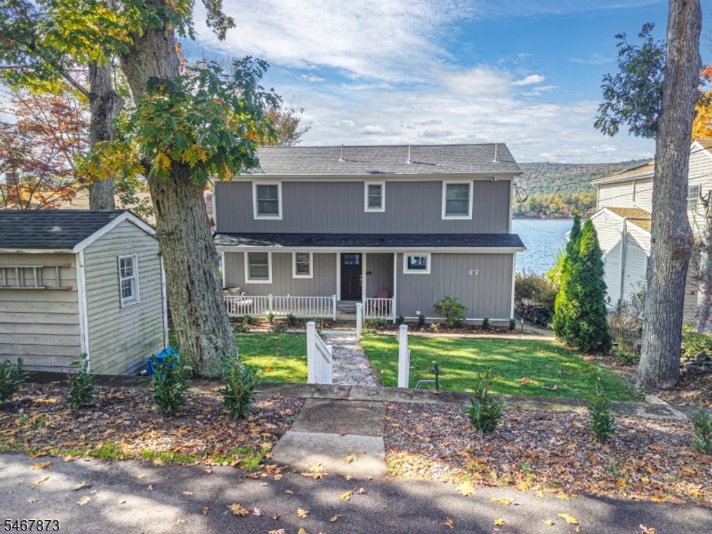 37 Lake Park Ter, West Milford Twp., NJ 07421 — photo 5