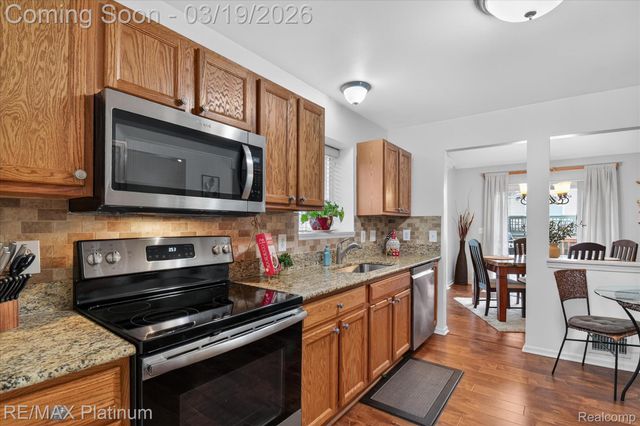 501 Snowfall Court, Genoa Township, MI 48843