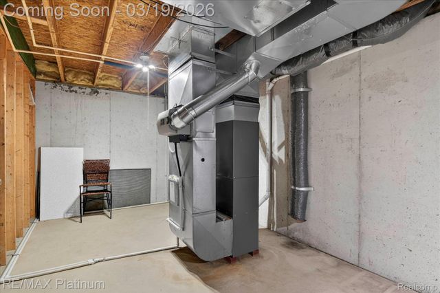 501 Snowfall Court, Genoa Township, MI 48843