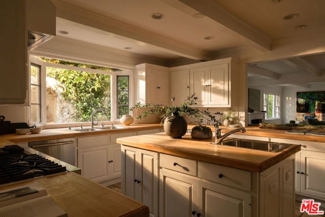 23449 Malibu Colony Road 91a, Malibu, CA 90265
