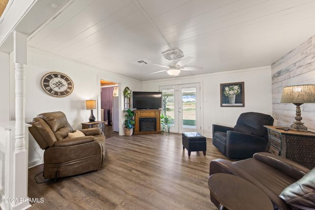 733 Highway 761, Church Point, LA 70525