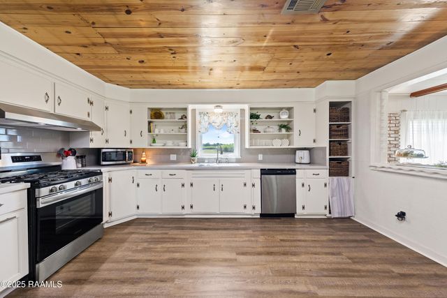 733 Highway 761, Church Point, LA 70525