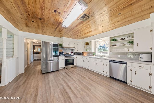 733 Highway 761, Church Point, LA 70525