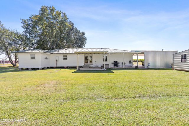 733 Highway 761, Church Point, LA 70525