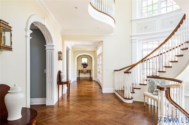 105 Brookschase Ln, Henrico, VA 22229