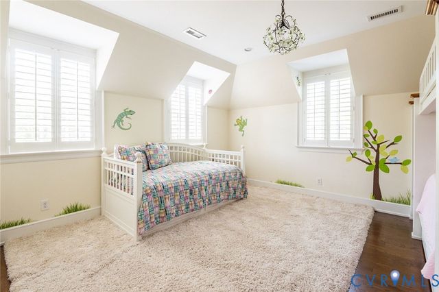 105 Brookschase Ln, Henrico, VA 22229