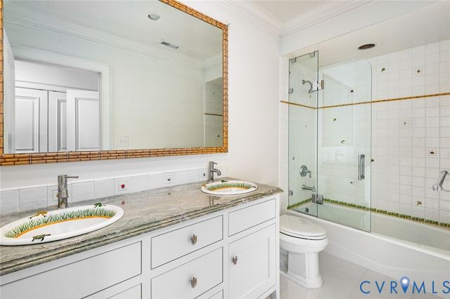 105 Brookschase Ln, Henrico, VA 22229