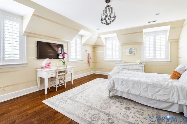 105 Brookschase Ln, Henrico, VA 22229