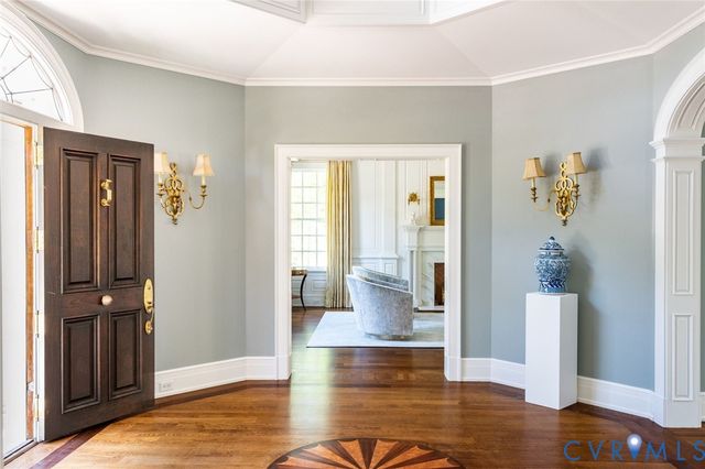 105 Brookschase Ln, Henrico, VA 22229