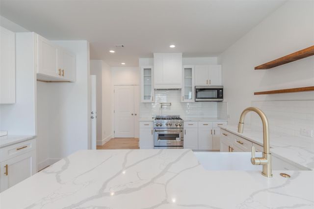 702 Graham Avenue, Dallas, TX 75223