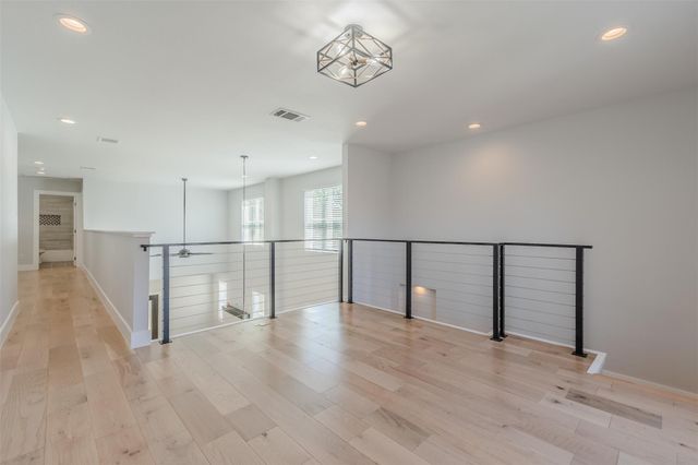702 Graham Avenue, Dallas, TX 75223