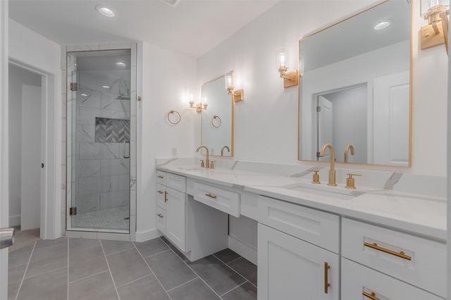 702 Graham Avenue, Dallas, TX 75223