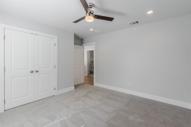702 Graham Avenue, Dallas, TX 75223