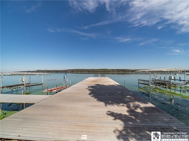 6 West Terrace Avenue 11, Busti, NY 14750