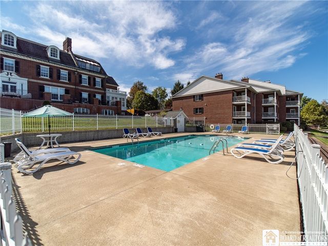6 West Terrace Avenue 11, Busti, NY 14750