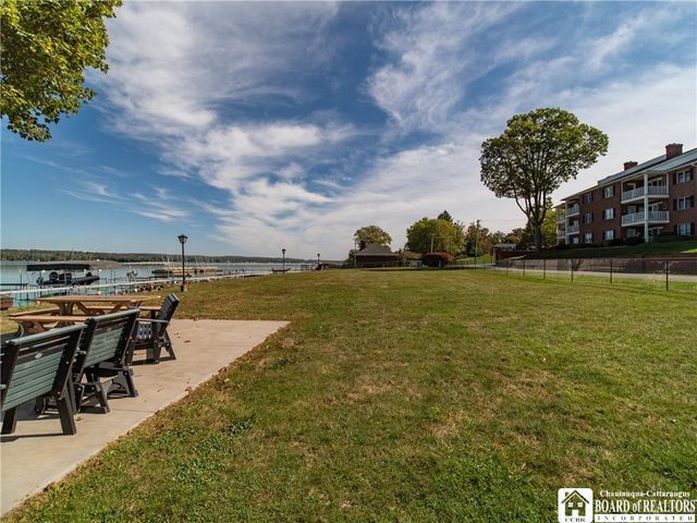 6 West Terrace Avenue 11, Busti, NY 14750