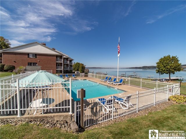 6 West Terrace Avenue 11, Busti, NY 14750