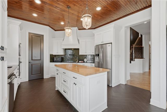 3405 SW Cabernet Avenue, Bentonville, AR 72712