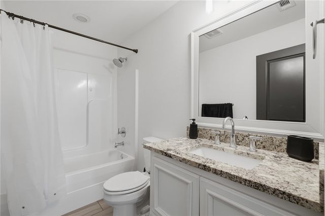 3405 SW Cabernet Avenue, Bentonville, AR 72712