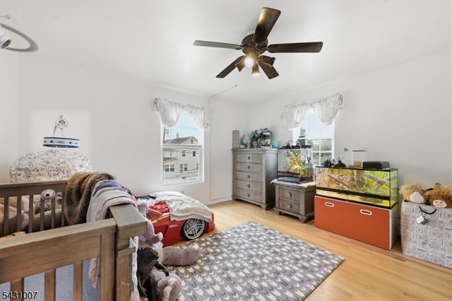 161 South Pkwy, Clifton City, NJ 07014
