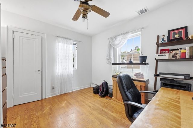 161 South Pkwy, Clifton City, NJ 07014