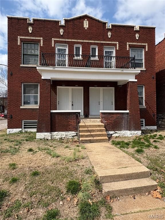 5027 S Broadway, St Louis, MO 63111