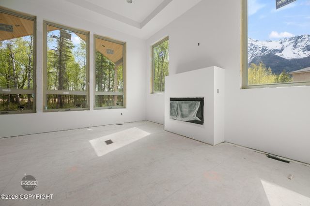 5905 S Gates Street, Palmer, AK 99645