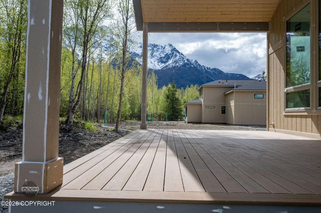 5905 S Gates Street, Palmer, AK 99645