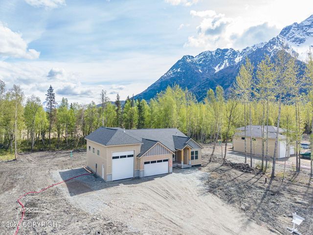 5905 S Gates Street, Palmer, AK 99645
