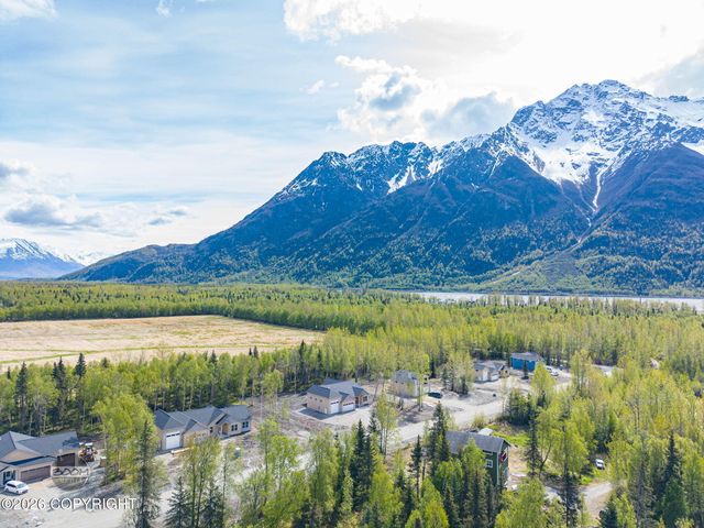 5905 S Gates Street, Palmer, AK 99645