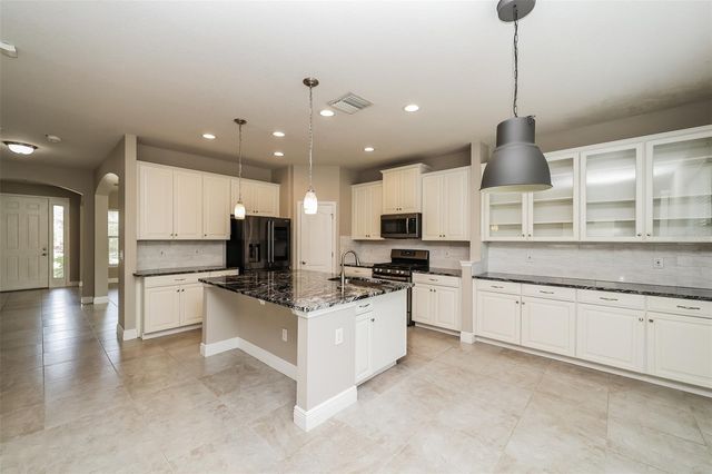 11140 SPRING POINT CIRCLE, Riverview, FL 33579