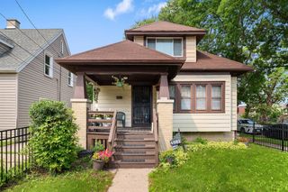 4881 N 27th STREET, Milwaukee, WI 53209