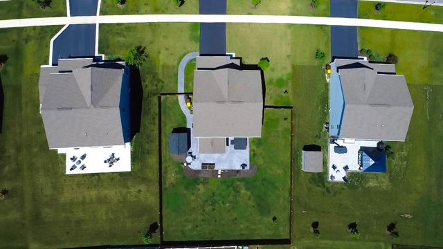 945 Mario Lane, Gilberts, IL 60136