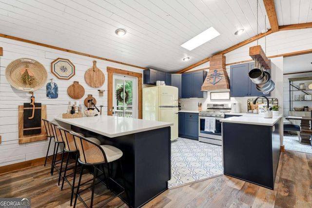 3680 Sinclair Shores Road, Cumming, GA 30041