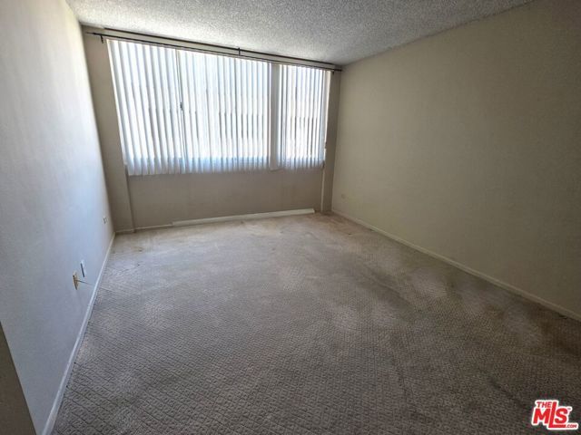 421 S La Fayette Park Place 712, Los Angeles, CA 90057