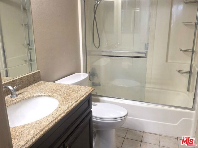 421 S La Fayette Park Place 712, Los Angeles, CA 90057